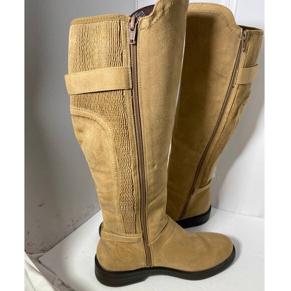 White Mountain faux suede tan high boots riding boot look size 9.5 M - Picture 8 of 11